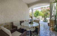 Balkón nebo terasa v ubytování Family friendly apartments with a swimming pool Palit, Rab - 4990