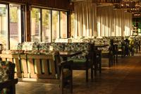 En restaurant eller et andet spisested på Tal Resort