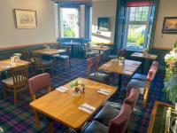 Restaurace v ubytování Abbotsford Hotel