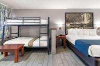 Studio 6 Flagstaff AZにあるベッド