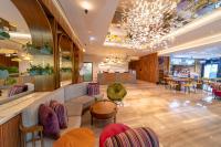 Premier Inn Dubai Barsha Heightsにあるシーティングエリア