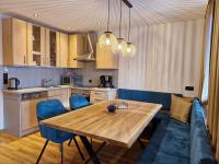 Kuchnia lub aneks kuchenny w obiekcie Apartmenthaus Kristall