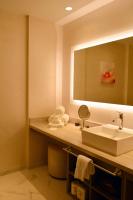 Ein Badezimmer in der Unterkunft Scarlet Pearl Casino Resort