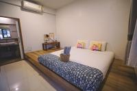 Sleepy House Chiang Raiにあるベッド