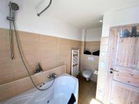 Koupelna v ubytování Ferienhaus Strand Hus by Seeblick Ferien ORO, Bestlage am Strand,Sauna,Kamin