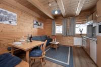 Kuchnia lub aneks kuchenny w obiekcie AUSTRIA APPART - natural Lifestyle Appartements auf der Piste