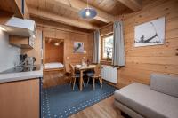 Kuchnia lub aneks kuchenny w obiekcie AUSTRIA APPART - natural Lifestyle Appartements auf der Piste