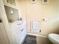 Koupelna v ubytování Stay in a lovely home in Kent great for contractor stays