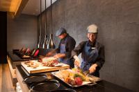 Φαγητό σε αυτό το ξενοδοχείο ή κάπου εκεί κοντά