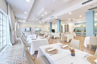 Restoran või mõni muu söögikoht majutusasutuses Grand Hotel Riviera - CDSHotels