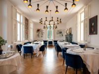 Restaurace v ubytování Boutique Hotel Villa Monty Banks