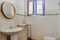 A bathroom at Villa Bel Giardino