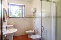 A bathroom at Villa Bel Giardino
