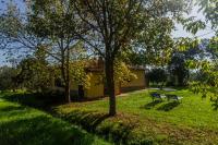 A garden outside Villa Bel Giardino