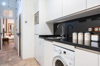 Kuchyň nebo kuchyňský kout v ubytování Teatro Suites Málaga