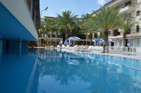 Bazén v ubytování Cinar Family Suite Hotel Side nebo v jeho okolí