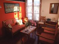 A seating area at Islands Apartments