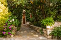 A garden outside Ktima Kourou