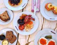 Еда / где поесть недалеко от отеля