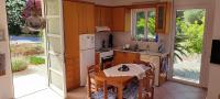 Kuchyň nebo kuchyňský kout v ubytování Kalyves Mili's house sea view