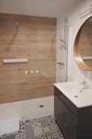Łazienka w obiekcie Villa Monica Apartamenty
