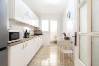 Kuchyňa alebo kuchynka v ubytovaní Mediterranean Way - Bahia I