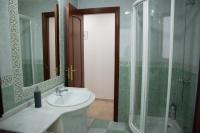 A bathroom at Apartamento Atenea centro con garaje gratuito
