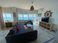 TV a/nebo společenská místnost v ubytování Apartamento Mar Puerto Sherry