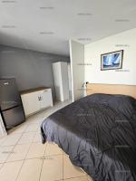 Łóżko lub łóżka w pokoju w obiekcie Résidence Héliopolis Bâtiment E - STUDIO 2 pers. HELIOPOLIS Bâtiment E MAE-5494