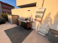 Plán poschodí v ubytovaní Sunshine Deluxe 79m2 apartment with pool, 50 m2 garden lounge and outdoor space