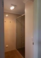 Ein Badezimmer in der Unterkunft Five Pines Studio