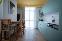 Kuchyň nebo kuchyňský kout v ubytování Bird Nest Suites