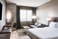 AC Hotel by Marriott Miami Airport West/Doralにあるシーティングエリア