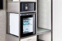 AC Hotel by Marriott Miami Airport West/Doralにあるキッチンまたは簡易キッチン