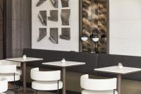 AC Hotel by Marriott Miami Airport West/Doralにあるシーティングエリア