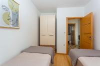 Posteľ alebo postele v izbe v ubytovaní Apartment Njivice 5295b