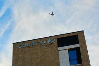 Courtyard by Marriott London City Airportの見取り図または間取り図