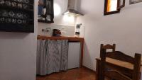 Kuchyň nebo kuchyňský kout v ubytování Mediterranean holiday home with small patio-terrace