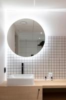 CENTRAL Hôtel Bordeaux Centreにあるバスルーム