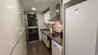 Kuchyň nebo kuchyňský kout v ubytování Skyline Floor 28 Sea Views