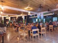 Restaurace v ubytování Bonding Coffee Roaster Café & Hotel