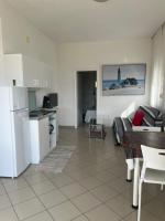 Kuchyňa alebo kuchynka v ubytovaní Apartment Vrata Velebita Karlobag