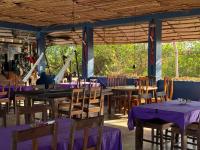 En restaurant eller et andet spisested på Kilwa Dreams by Seaside