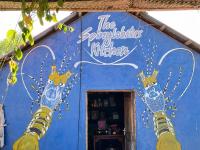 Et logo, certifikat, skilt eller en pris der bliver vist frem på Kilwa Dreams by Seaside