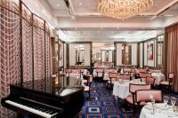 The Wellesley, a Luxury Collection Hotel, Knightsbridge, Londonにあるレストランまたは飲食店