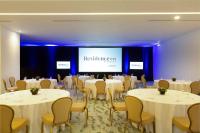 Residence Inn by Marriott Cancun Hotel Zoneにあるビジネスエリアまたは会議室