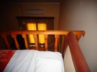 Posteľ alebo postele v izbe v ubytovaní Bell Air Hotel