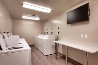 Residence Inn by Marriott Flagstaffにあるテレビまたはエンターテインメントセンター