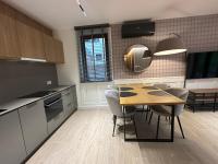 Kuchnia lub aneks kuchenny w obiekcie Villa Monica Apartamenty