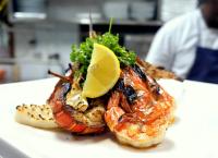 Đồ ăn tại/gần khách sạn